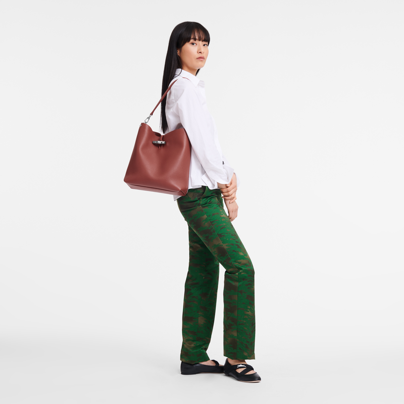 Le Roseau M Shoulder bag